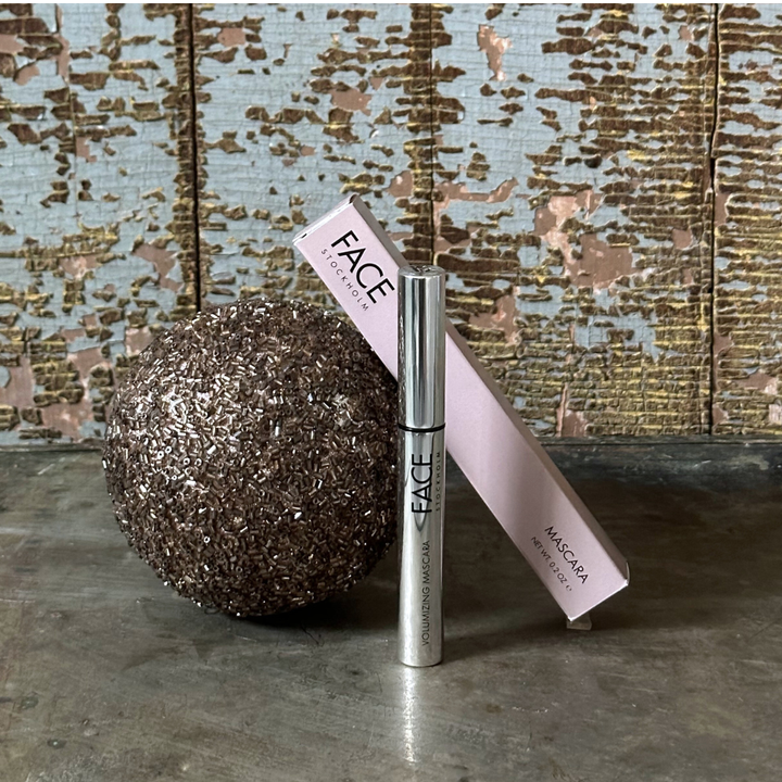 Volumizing Mascara - hidden