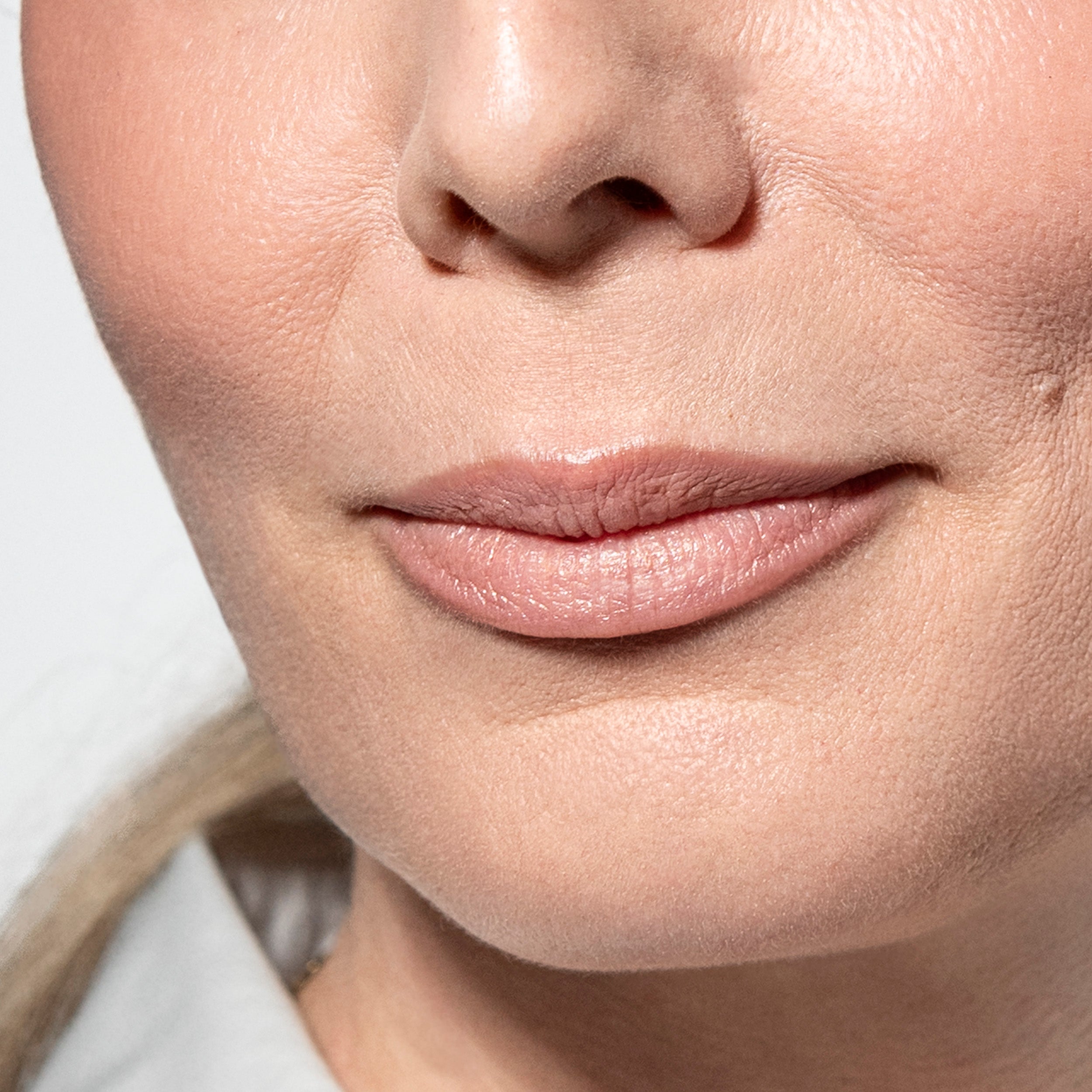 Veil Lipstick - Precious Veil